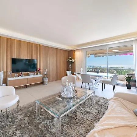 Apartment Croisette Vue 3 *